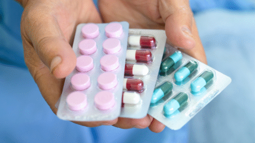 Antibiotics and Dental Care: When They Help and When They Don’t